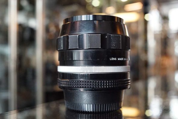 Nikon Nikkor-N 28mm F/2 auto lens with Ai ring