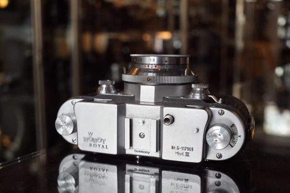 Robot Royal 24 Mod. III + Xenon 40mm f/1.9