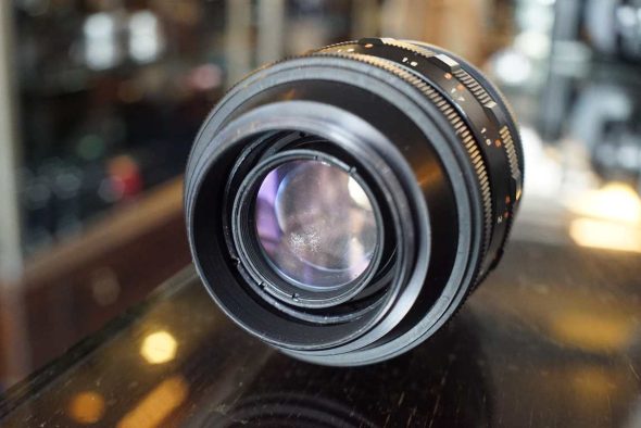 Pentacon 135mm F/2.8 lens in M42 mount