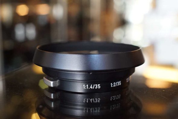 Leica Leitz 12504 lens hood for Summilux 35mm v2 lens