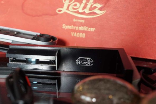 Leica Leitz VACOO Synchronlitzer flash unit, Boxed