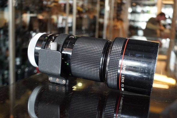 Canon lens FD 300mm f/4 L, worn