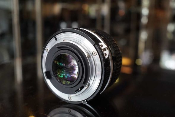 Nikon 24mm F/2 AI + HN-2 lenshood