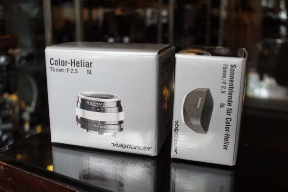 Voigtlander Color-Heliar 75mm F/2.5 lens for Nikon AI-S, boxed