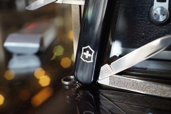 Victorinox Swiss made Leica pocket knife