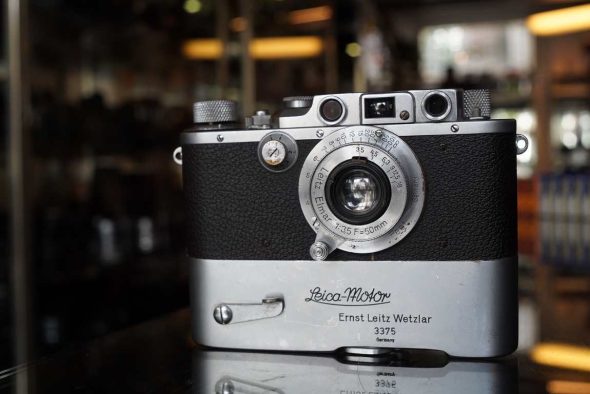 Leica IIIB + MOOLY motordrive + Elmar 3.5 / 5cm