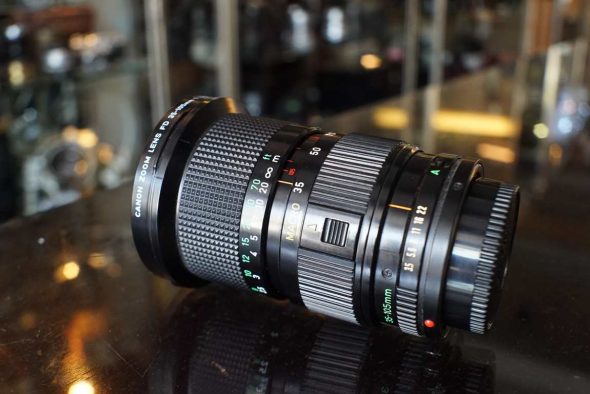 Canon FD 35-105mm f/3.5 Zoom lens