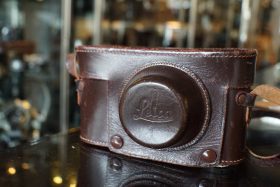 Leica leather case for IIIF with Leicavit