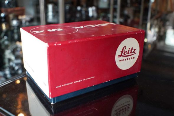 Empty Leica 10400 M4 box