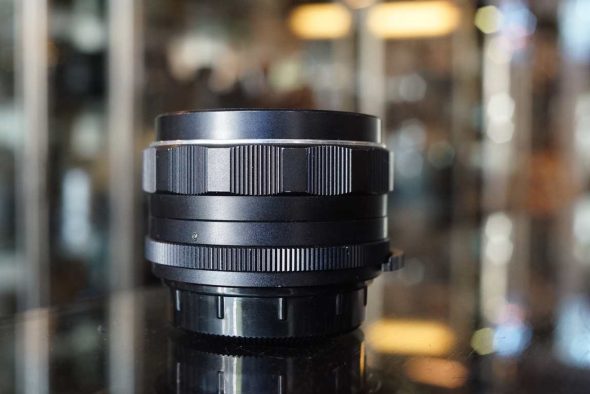 Asahi Pentax Super-Takumar 35mm f/3.5 M42 mount lens