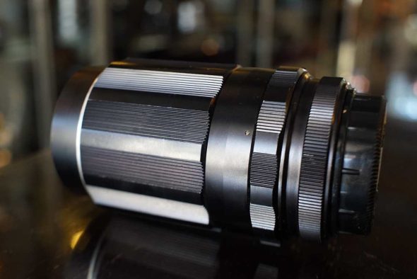 Pentax Super-Takumar 150mm f/4 M42 lens