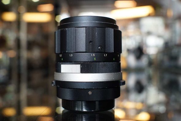 Soligor 105mm F/2.8 lens for M42 mount