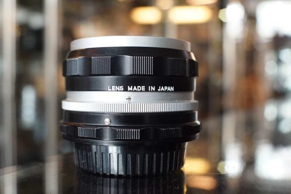 Nippon Kogaku Nikkor-H 50mm F/2 Pre-AI lens