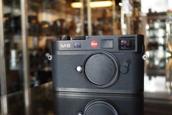 Leica M8 body black, boxed, 10701