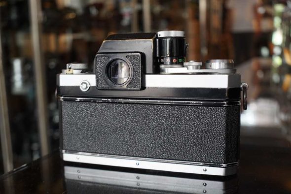 Nikon F with metered finder + 28mm F/3.5 lens, OUTLET