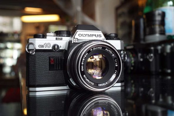 Olympus OM-10 + OM 50mm F/1.8 lens