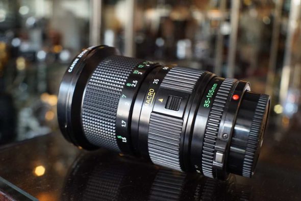 Canon FD 35-105mm f/3.5 nFD zoom lens