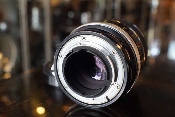 Nikon Nikkor-Q 135mm F/2.8 non-AI lens