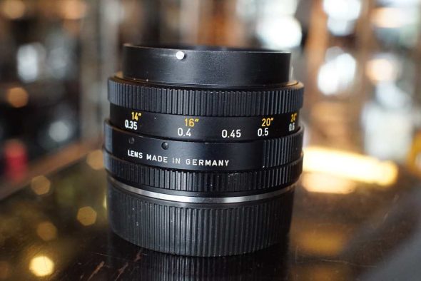 Leica Leitz Elmarit-R 28mm f/2.8 3-cam + hood