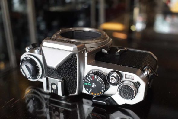 Nikon FE body chrome