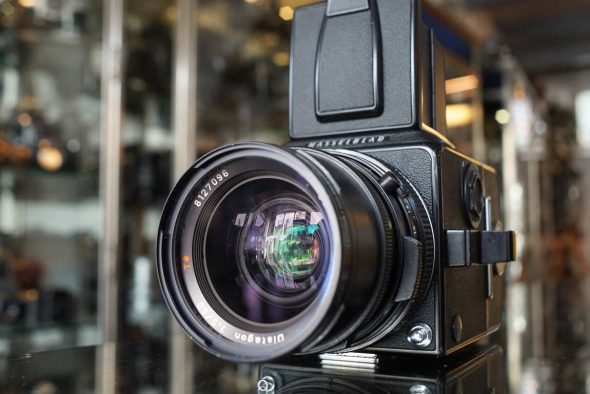 Hasselblad 503CX black + 60mm F/3.5 CF lens + A12 black and Acute Matte