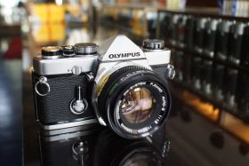 Olympus OM-1 + OM Zuiko 50mm f/1.8 kit