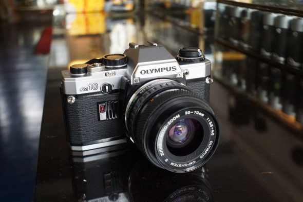 Olympus OM10 + Zuiko 35-70mm F/3.5-4.5 S zoom