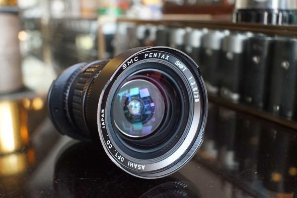 Pentax SMC 28mm f/3.5 Shift lens PK