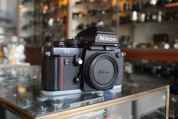 Nikon F3HP body, like new in box