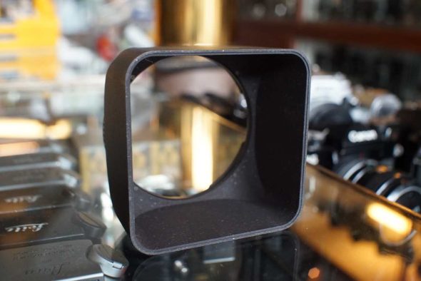 Hasselblad B60 lenshood for 60/80mm lens