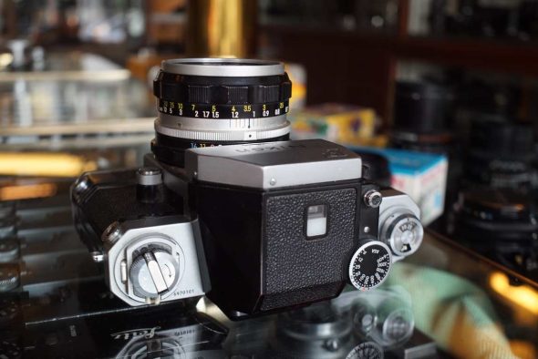 Nikon F chrome + F36 motor + Nikkor 50mm F/2 lens, collectible/OUTLET