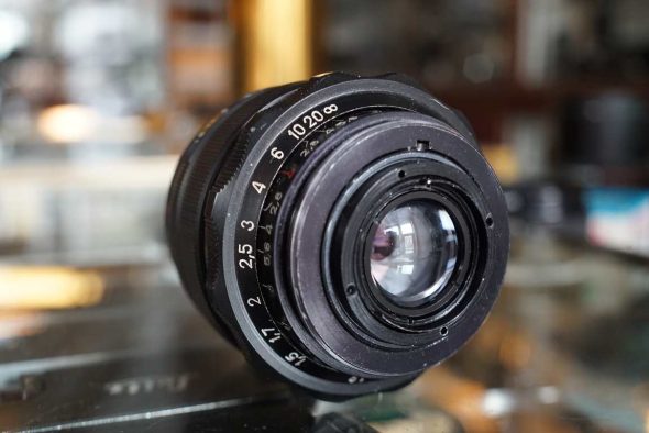 MIR-1B 37mm f/2.8 Soviet lens in M42 mount