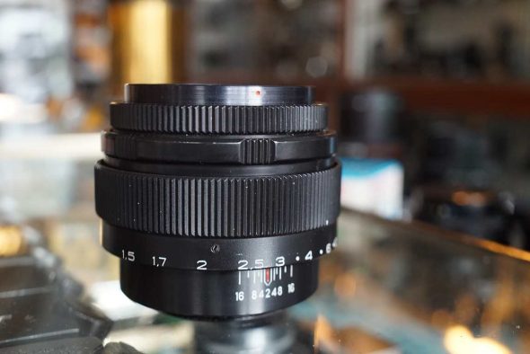 MC Jupiter-9 85mm f/2 lens in M42 mount