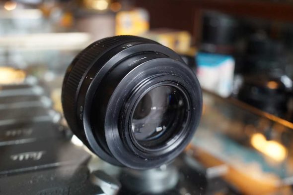 MC Jupiter-9 85mm f/2 lens in M42 mount