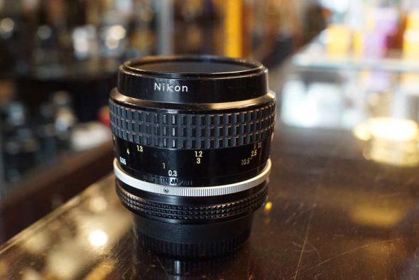 Nikon Micro-Nikkor 55mm F/3.5 AI lens