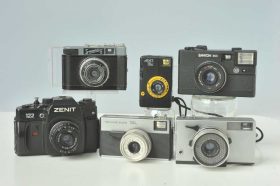 Lot of various Soviet cameras, Agat 18k, Zenit 122 and Smena