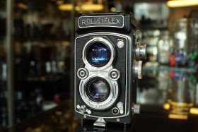 Rolleiflex Automat MX (K4A) TLR camera w/ Zeiss-Opton Tessar 75mm f/3.5