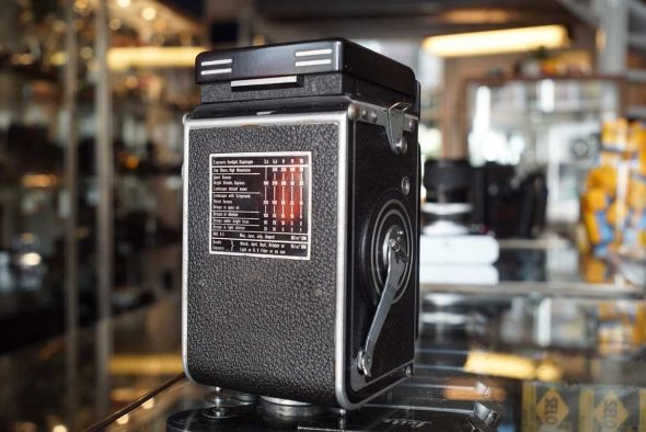 Rolleiflex TLR camera w/Carl Zeiss Tessar 3.5 / 75mm, OUTLET