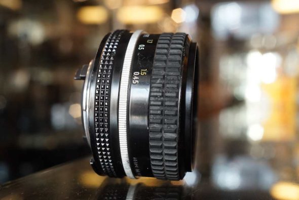 Nikon Nikkor 50mm F/1.8 AI lens