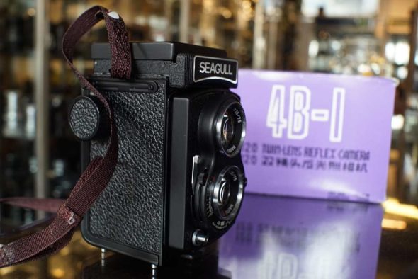 Seagull 4b-I TLR camera, Boxed