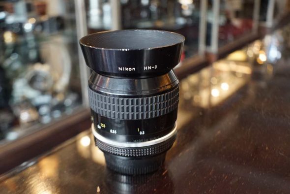 Nikon Nikkor 35mm F/1.4 AI lens
