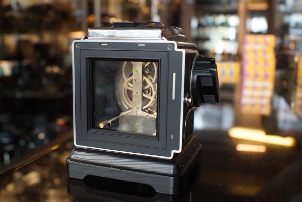 Hasselblad 500C/M camera clock, collectible time piece