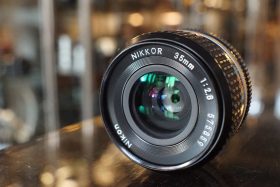 Nikon NIkkor 35mm F/2.8 AI-S lens