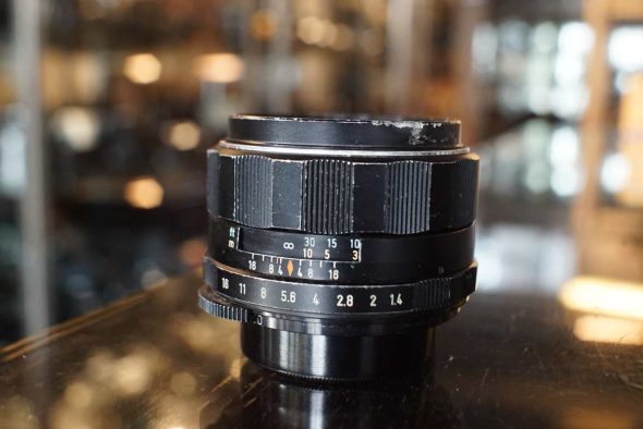 Pentax S-M-C-Takumar 50mm f/1.4 M42 mount lens