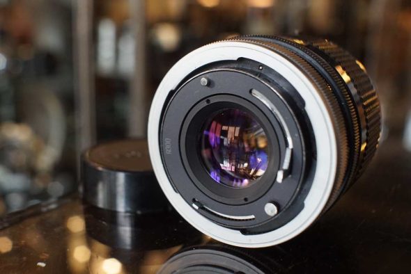 Canon FD 35mm f/2 SSC Convex lens