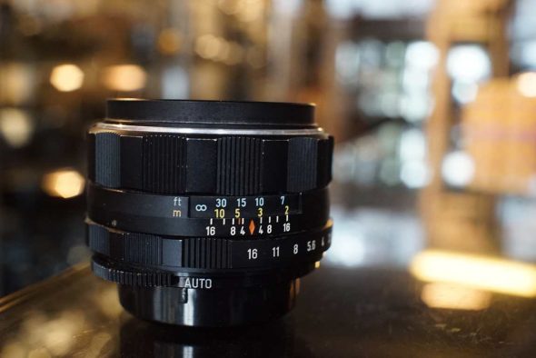 Pentax Super-Takumar 50mm f/1.4 M42 mount lens