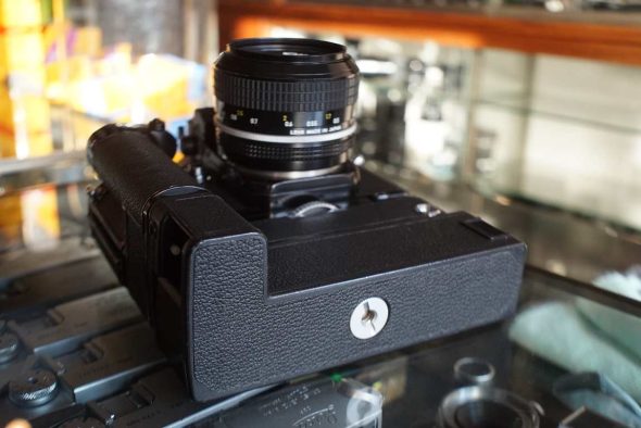 Nikon F2 Photomic Black kit w/ MD-3 Motordrive and Nikkor 50mm f/1.4 pre-AI