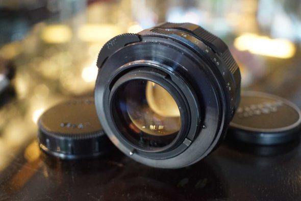 Pentax S-M-C-Takumar 50mm f/1.4 M42 mount lens