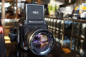 Mamiya M645 + Sekor 80mm F/1.9 lens