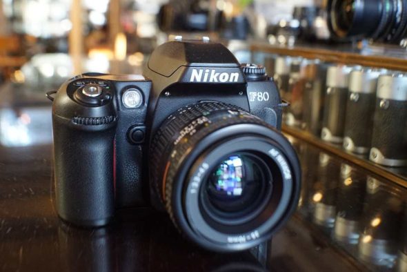Nikon F80 kit + 35-70mm zoom